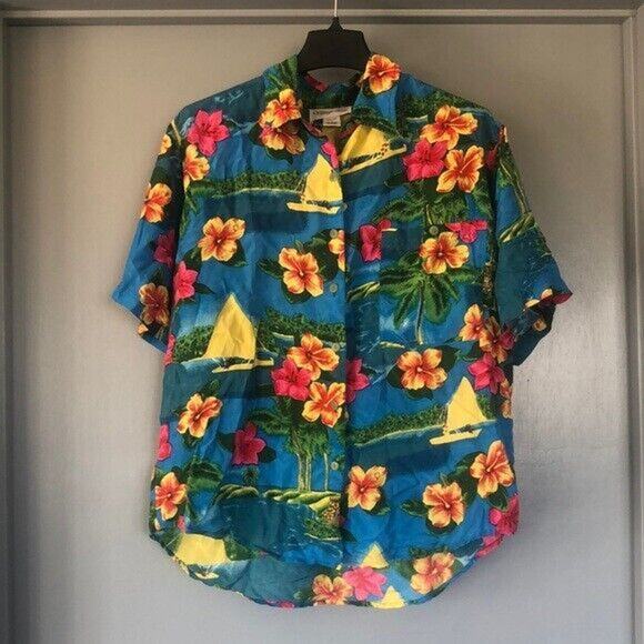 VILLAGE FAIR Vintage Silk Tropical Floral Button Up Size Large Short Sleeved Top - Picture 1 of 5
